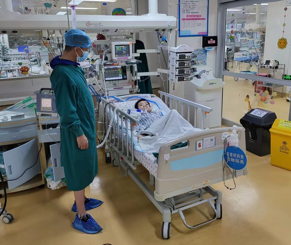 黑河跨省救护车出租公司